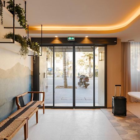 Yelo Promenade Powered By Sonder Ξενοδοχείο Νίκαια Εξωτερικό φωτογραφία